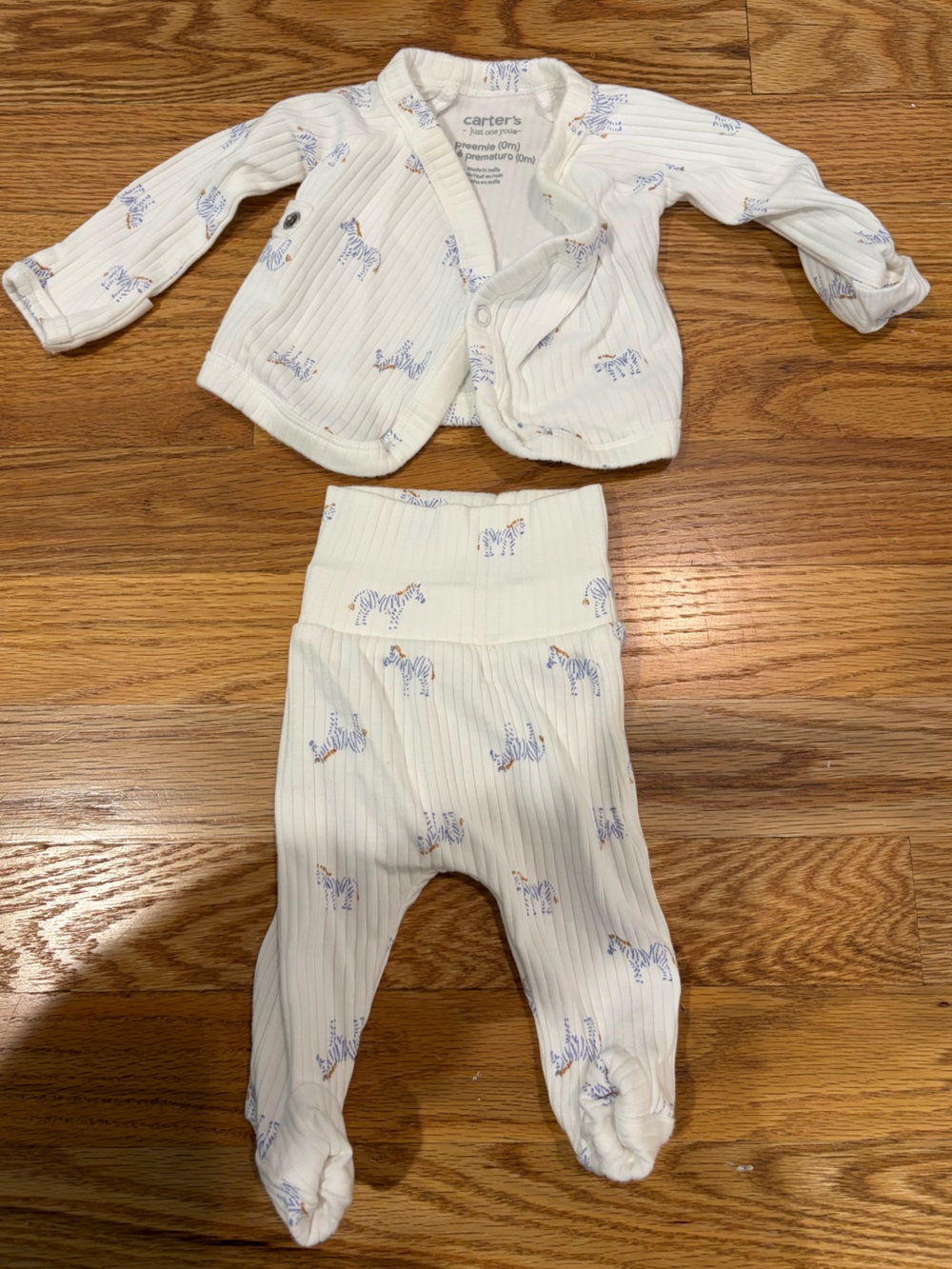 Solly Baby carters and more preemie bundle - Picture 4 of 6
